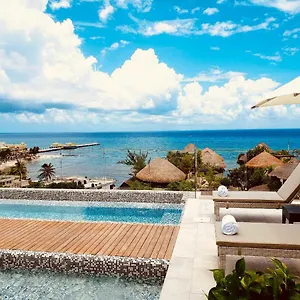 Hotel Singular Joy Downtown Residences ***